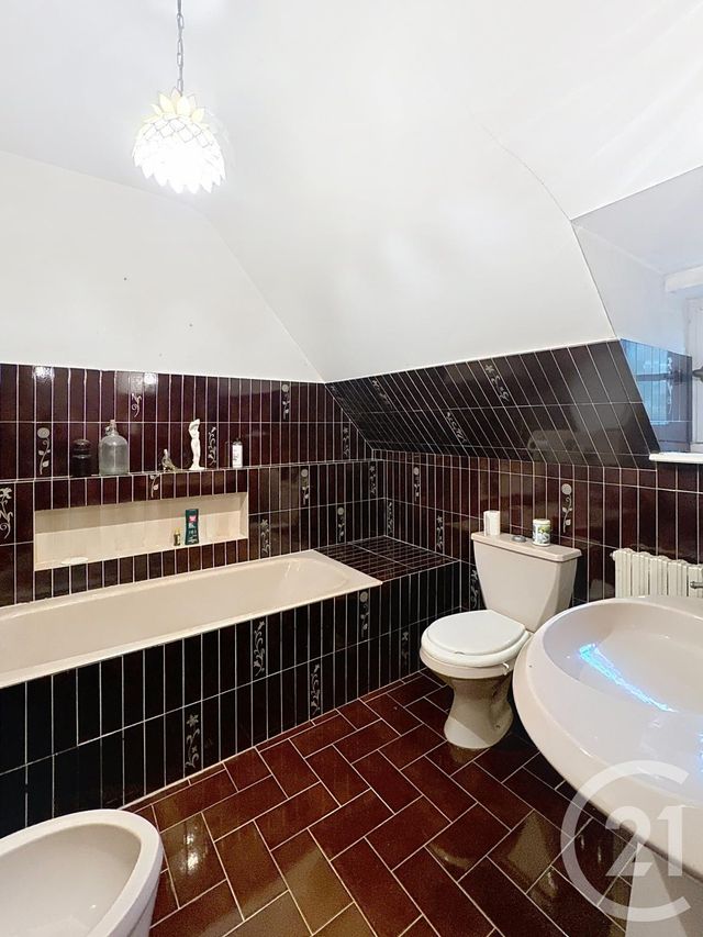 Maison à vendre - 8 pièces - 175,30 m2 - Pont L Abbe - 29 - BRETAGNE