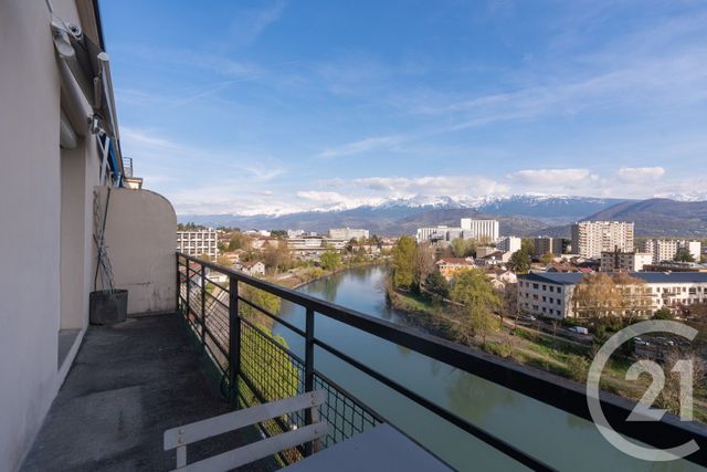 Appartement T4 &agrave; vendre - 4 pi&egrave;ces - 81,18 m2 - La Tronche - 38 - RHONE-ALPES