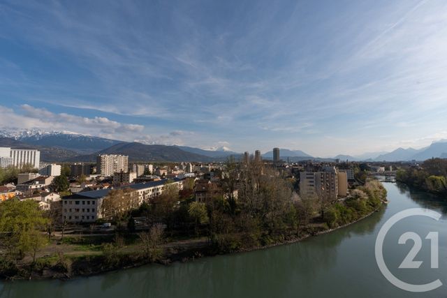 Appartement T4 &agrave; vendre - 4 pi&egrave;ces - 81,18 m2 - La Tronche - 38 - RHONE-ALPES