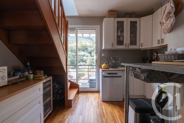 Appartement T4 &agrave; vendre - 4 pi&egrave;ces - 81,18 m2 - La Tronche - 38 - RHONE-ALPES