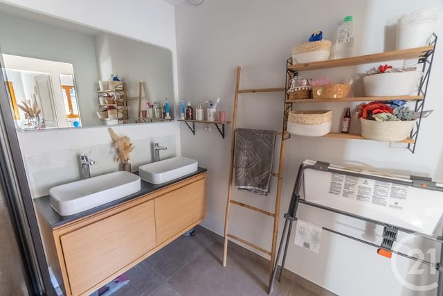 Appartement T3 à vendre - 3 pièces - 71,83 m2 - Seyssins - 38 - RHONE-ALPES