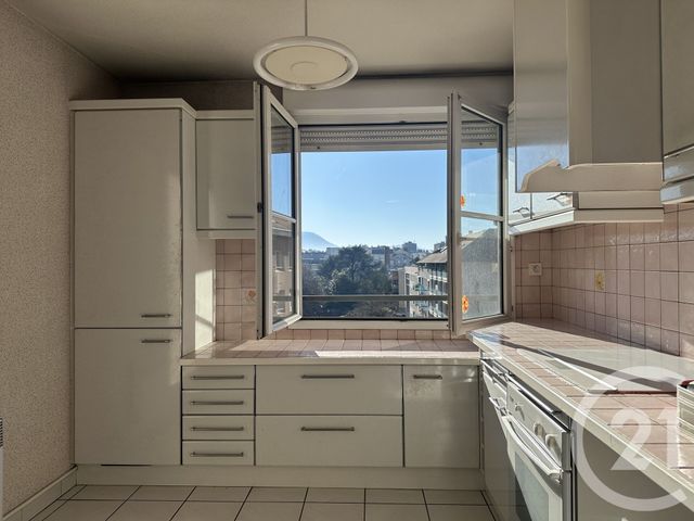 Appartement T4 &agrave; vendre - 4 pi&egrave;ces - 82,81 m2 - Grenoble - 38 - RHONE-ALPES