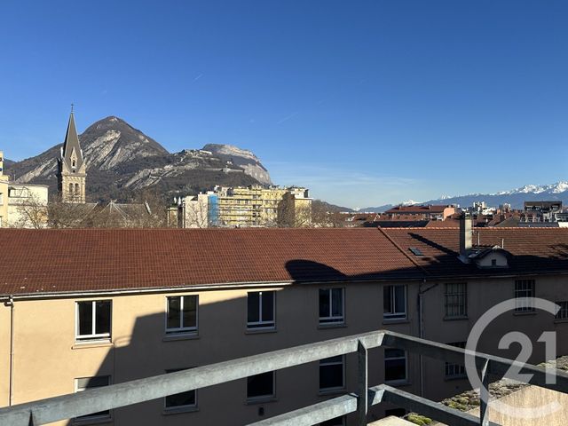 Appartement T4 &agrave; vendre - 4 pi&egrave;ces - 82,81 m2 - Grenoble - 38 - RHONE-ALPES