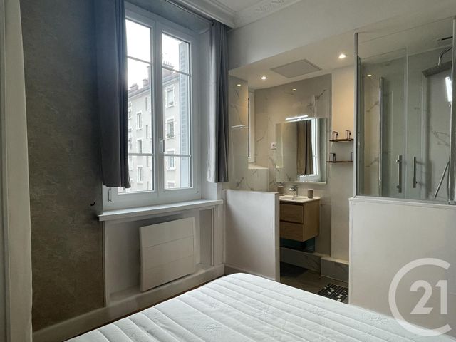 Appartement à vendre - 2 pièces - 34,30 m2 - Grenoble - 38 - RHONE-ALPES