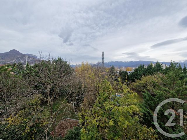 Appartement F4 à vendre - 4 pièces - 63,72 m2 - Seyssinet Pariset - 38 - RHONE-ALPES