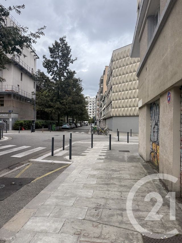 Parking à vendre - 21 m2 - Grenoble - 38 - RHONE-ALPES