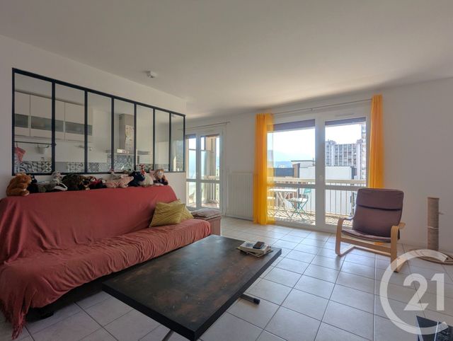 Appartement T5 &agrave; vendre - 5 pi&egrave;ces - 107,70 m2 - Grenoble - 38 - RHONE-ALPES