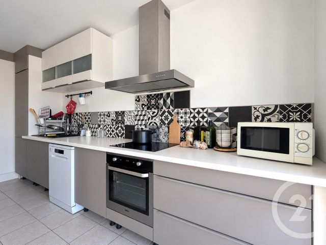 Appartement T5 &agrave; vendre - 5 pi&egrave;ces - 107,70 m2 - Grenoble - 38 - RHONE-ALPES