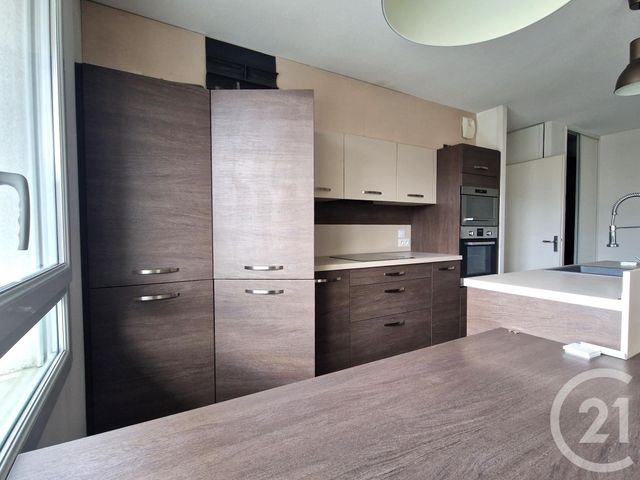 Appartement F3 &agrave; louer - 3 pi&egrave;ces - 65,15 m2 - St Martin D Heres - 38 - RHONE-ALPES