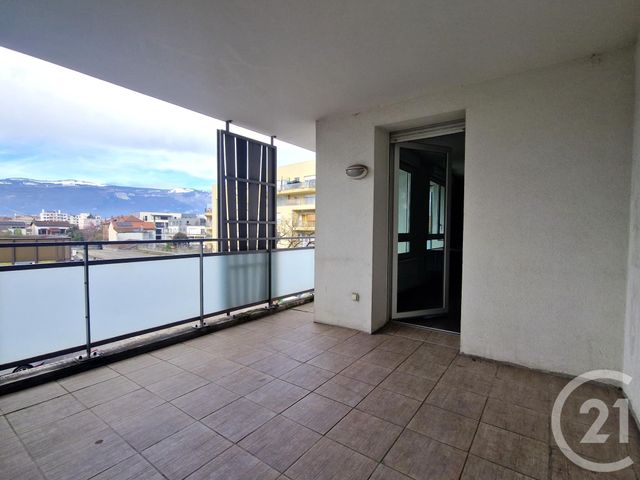 Appartement F3 &agrave; louer - 3 pi&egrave;ces - 65,15 m2 - St Martin D Heres - 38 - RHONE-ALPES