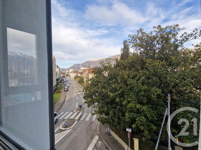 Appartement F3 &agrave; louer - 3 pi&egrave;ces - 65,15 m2 - St Martin D Heres - 38 - RHONE-ALPES