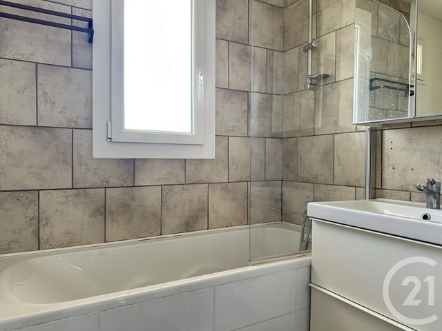 Appartement T4 à vendre - 4 pièces - 67,70 m2 - Seyssinet Pariset - 38 - RHONE-ALPES