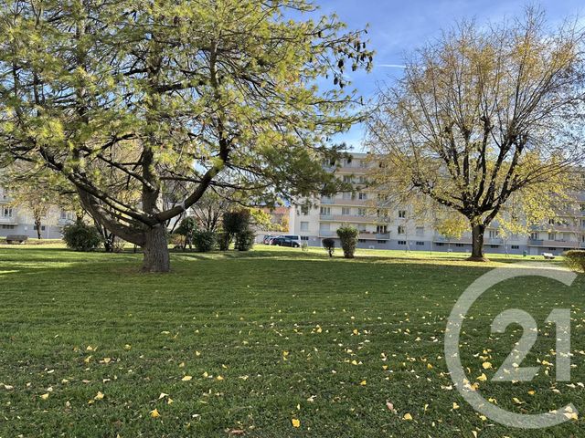 Appartement T4 à vendre - 4 pièces - 67,70 m2 - Seyssinet Pariset - 38 - RHONE-ALPES