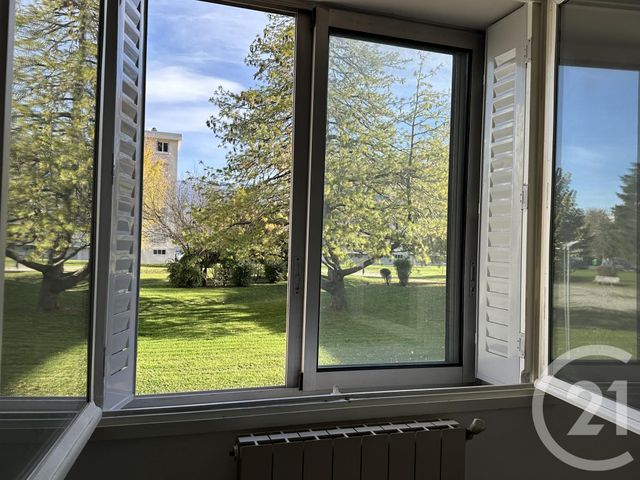 Appartement T4 à vendre - 4 pièces - 67,70 m2 - Seyssinet Pariset - 38 - RHONE-ALPES