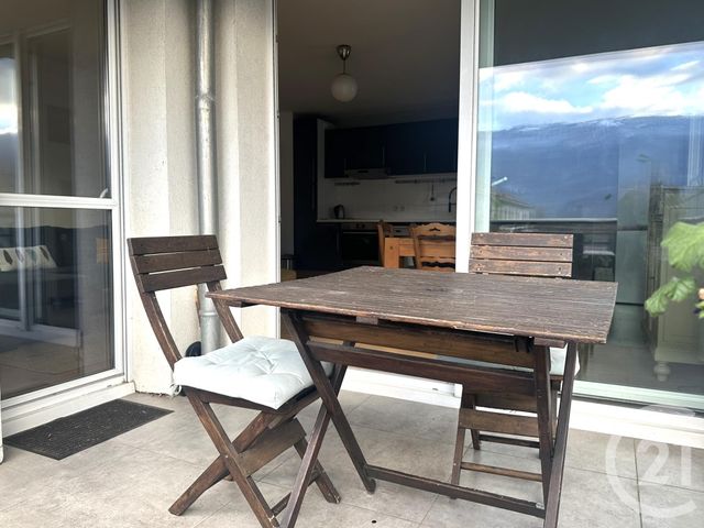 Appartement T4 à louer - 4 pièces - 82 m2 - Grenoble - 38 - RHONE-ALPES