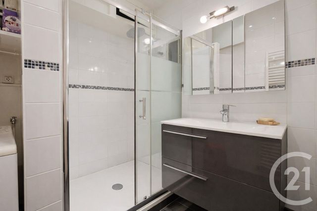 Appartement F3 &agrave; vendre - 3 pi&egrave;ces - 70,58 m2 - Grenoble - 38 - RHONE-ALPES