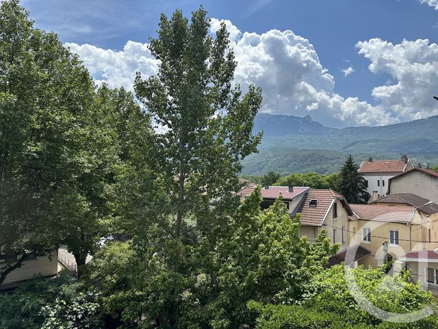 Appartement T2 &agrave; vendre - 2 pi&egrave;ces - 60,73 m2 - Fontaine - 38 - RHONE-ALPES