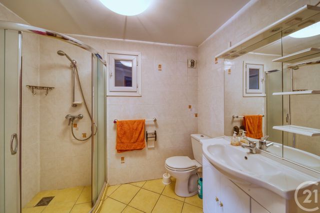 Maison &agrave; vendre - 11 pi&egrave;ces - 425,04 m2 - Grenoble - 38 - RHONE-ALPES