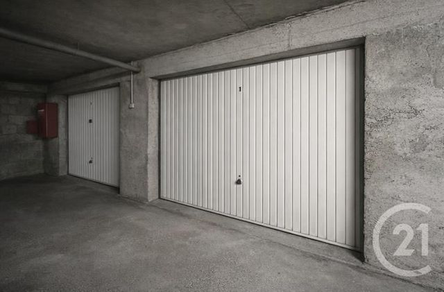 Parking &agrave; vendre - 16,11 m2 - Grenoble - 38 - RHONE-ALPES
