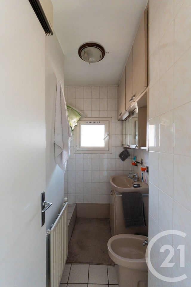 Appartement T3 &agrave; vendre - 3 pi&egrave;ces - 57,84 m2 - Grenoble - 38 - RHONE-ALPES