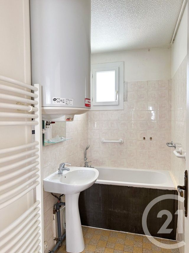 Appartement T4 &agrave; vendre - 4 pi&egrave;ces - 61,44 m2 - Grenoble - 38 - RHONE-ALPES