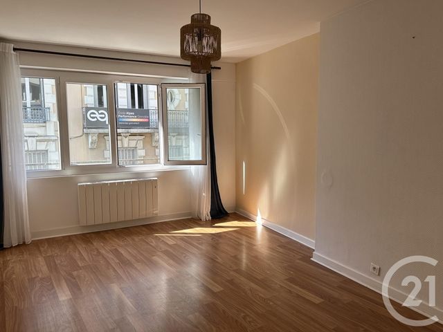 Appartement T3 &agrave; louer - 3 pi&egrave;ces - 77,09 m2 - Grenoble - 38 - RHONE-ALPES