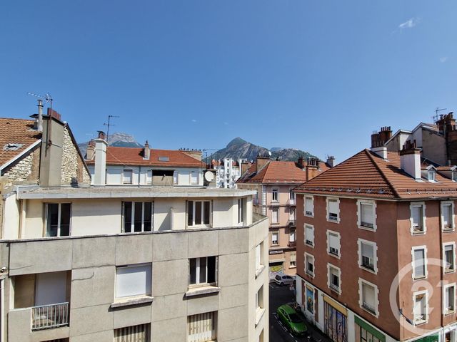 Appartement T2 &agrave; vendre - 2 pi&egrave;ces - 29,40 m2 - Grenoble - 38 - RHONE-ALPES