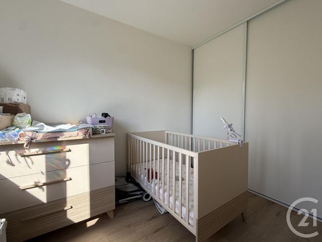 Appartement T3 &agrave; vendre - 3 pi&egrave;ces - 63,59 m2 - Fontanil Cornillon - 38 - RHONE-ALPES