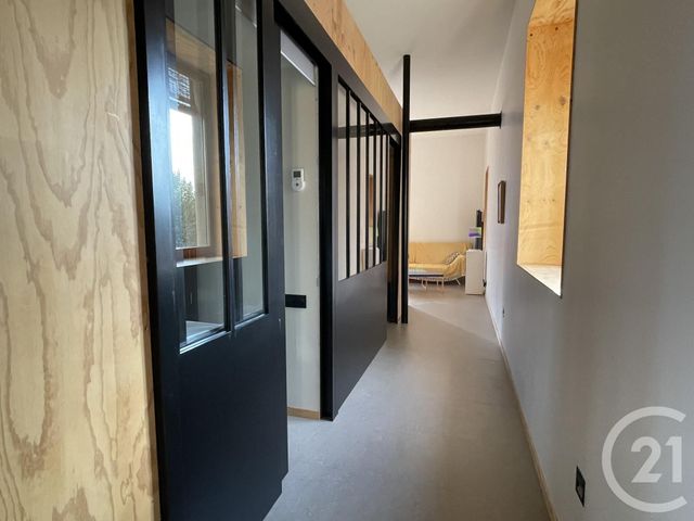 Appartement F2 &agrave; louer - 2 pi&egrave;ces - 70,21 m2 - Voiron - 38 - RHONE-ALPES