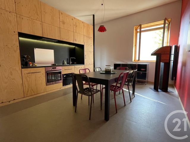 Appartement F2 &agrave; louer - 2 pi&egrave;ces - 70,21 m2 - Voiron - 38 - RHONE-ALPES