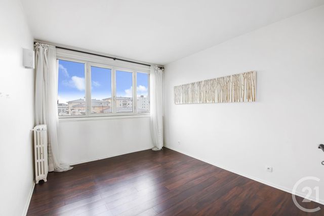 Appartement a louer montrouge - 3 pièce(s) - 52.3 m2 - Surfyn
