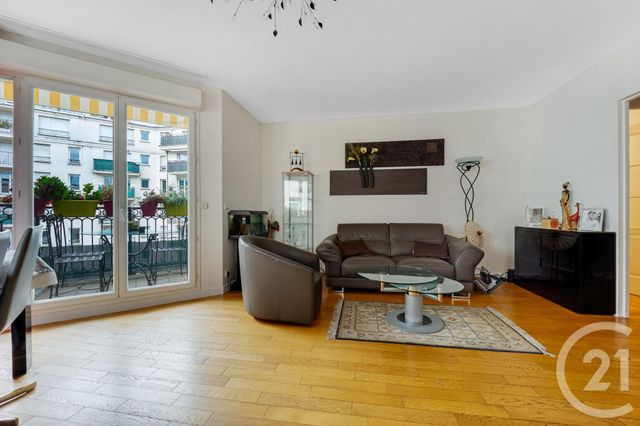 Appartement a louer montrouge - 4 pièce(s) - 90.2 m2 - Surfyn