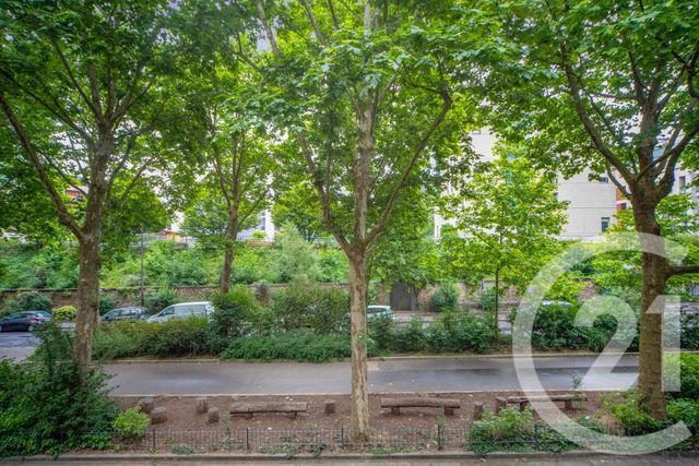 Appartement Atelier d'artiste à vendre - 2 pièces - 54,25 m2 - Paris - 75014 - ILE-DE-FRANCE