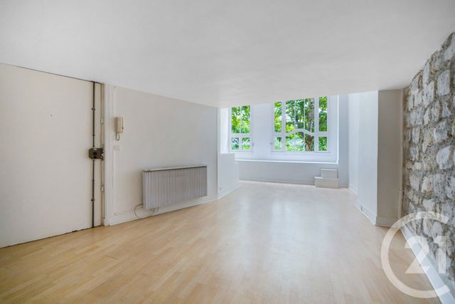 Appartement Atelier d'artiste à vendre - 2 pièces - 54,25 m2 - Paris - 75014 - ILE-DE-FRANCE