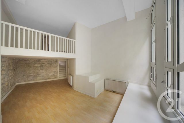 Appartement Atelier d'artiste à vendre - 2 pièces - 54,25 m2 - Paris - 75014 - ILE-DE-FRANCE