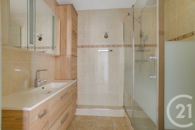 Appartement F3 à vendre - 3 pièces - 72,16 m2 - Montrouge - 92 - ILE-DE-FRANCE