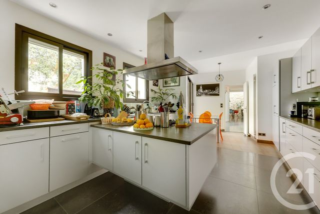 Maison &agrave; vendre - 8 pi&egrave;ces - 238,80 m2 - Chatillon - 92 - ILE-DE-FRANCE