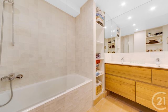 Appartement F6 &agrave; vendre - 6 pi&egrave;ces - 108,43 m2 - Paris - 75005 - ILE-DE-FRANCE