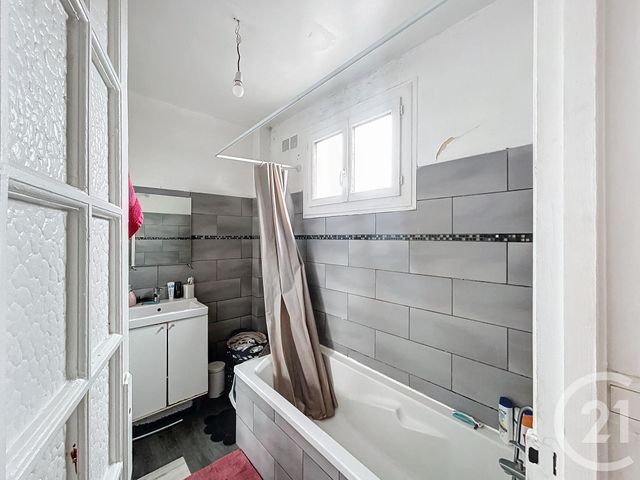 Appartement F2 &agrave; vendre - 2 pi&egrave;ces - 42,15 m2 - Ste Genevieve Des Bois - 91 - ILE-DE-FRANCE