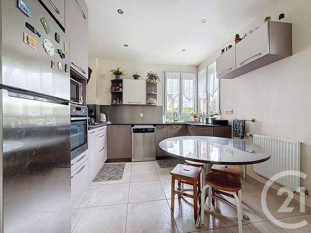 Maison &agrave; vendre - 6 pi&egrave;ces - 134,62 m2 - Ste Genevieve Des Bois - 91 - ILE-DE-FRANCE