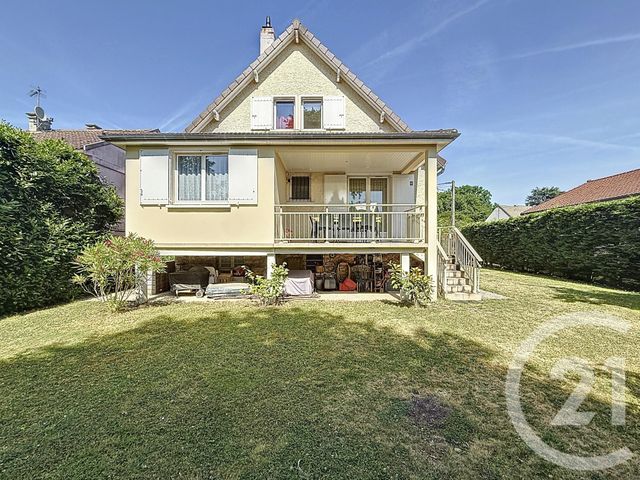 Maison &agrave; vendre - 6 pi&egrave;ces - 134,62 m2 - Ste Genevieve Des Bois - 91 - ILE-DE-FRANCE