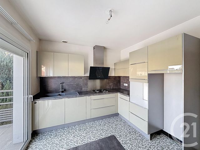 Maison à vendre - 5 pièces - 130 m2 - Ste Genevieve Des Bois - 91 - ILE-DE-FRANCE