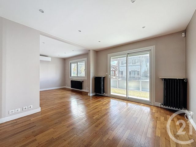 Maison à vendre - 5 pièces - 130 m2 - Ste Genevieve Des Bois - 91 - ILE-DE-FRANCE