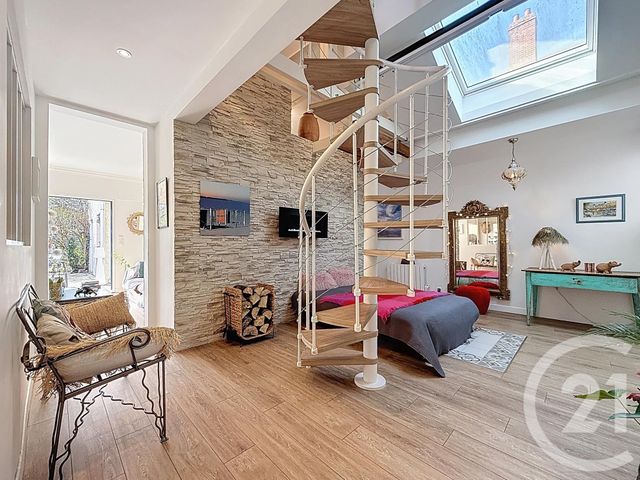 Maison &agrave; vendre - 7 pi&egrave;ces - 186 m2 - Ste Genevieve Des Bois - 91 - ILE-DE-FRANCE