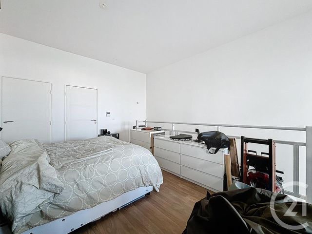 Appartement Loft à vendre - 2 pièces - 57,28 m2 - Puteaux - 92 - ILE-DE-FRANCE