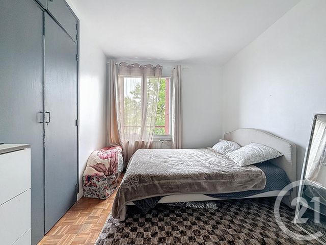 Appartement F4 à vendre - 4 pièces - 65,03 m2 - Ste Genevieve Des Bois - 91 - ILE-DE-FRANCE