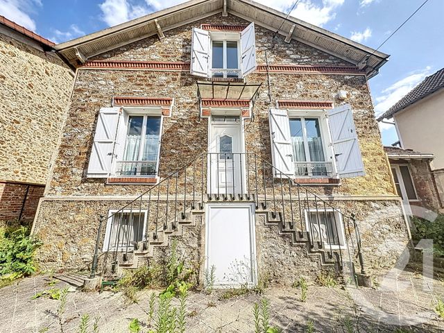 Maison à vendre - 6 pièces - 108 m2 - Ste Genevieve Des Bois - 91 - ILE-DE-FRANCE