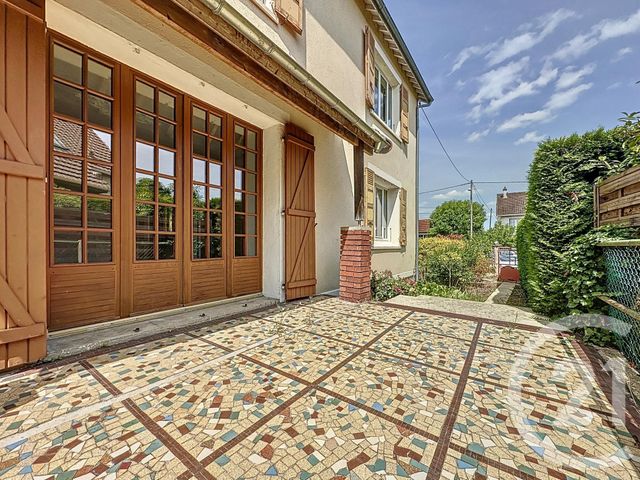 Maison à vendre - 6 pièces - 155,58 m2 - Ste Genevieve Des Bois - 91 - ILE-DE-FRANCE