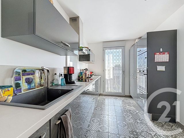 Appartement à vendre - 3 pièces - 59,44 m2 - Longpont Sur Orge - 91 - ILE-DE-FRANCE