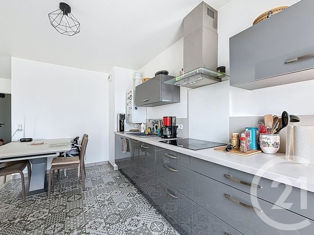 Appartement à vendre - 3 pièces - 59,44 m2 - Longpont Sur Orge - 91 - ILE-DE-FRANCE